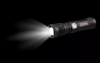 NATIONAL GEOGRAPHIC ILUMINOS 1000 LED Zoom Taschenlampe 1000 lm